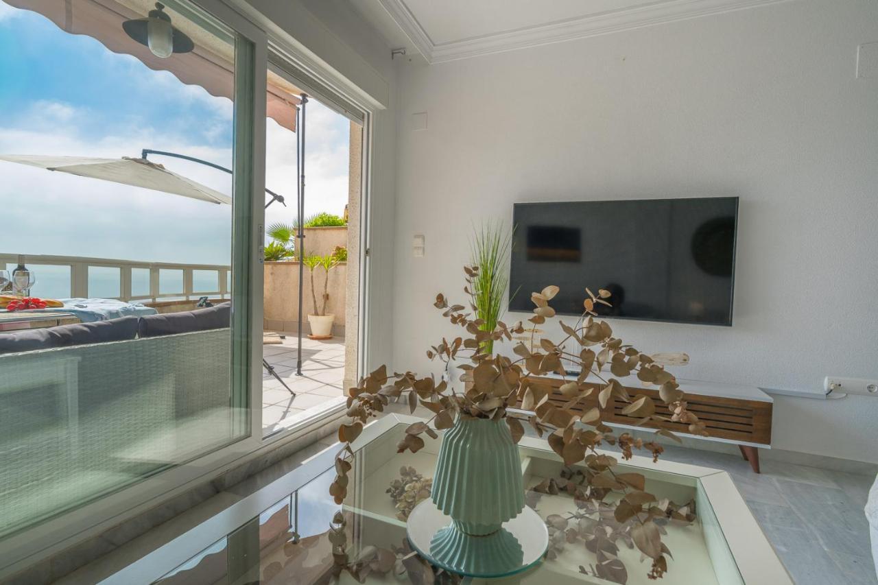 Coral Paradise Apartment With Swimming Pool 拉海瑞德拉 外观 照片