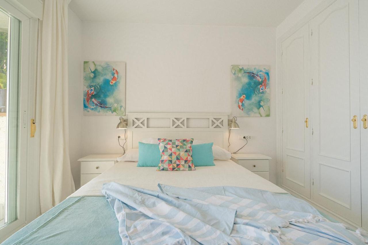 Coral Paradise Apartment With Swimming Pool 拉海瑞德拉 外观 照片