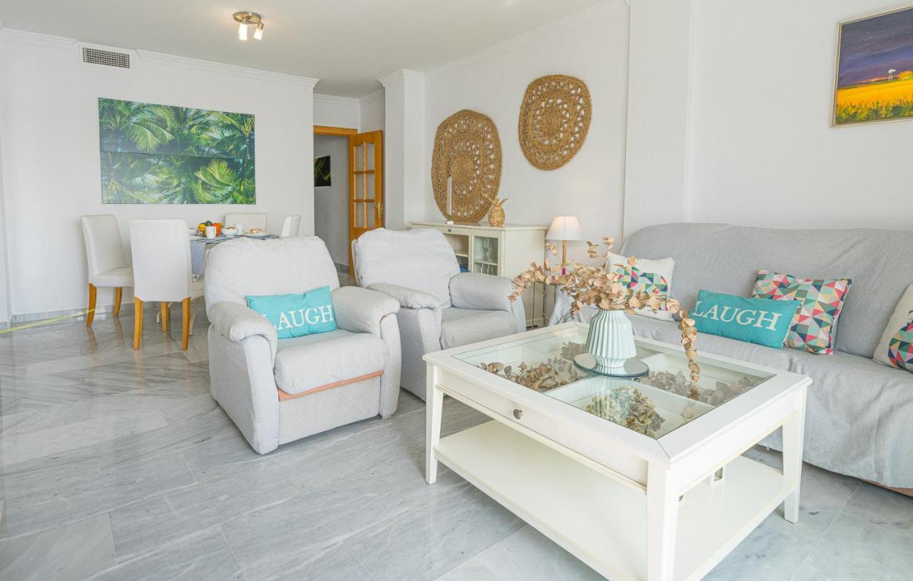 Coral Paradise Apartment With Swimming Pool 拉海瑞德拉 外观 照片